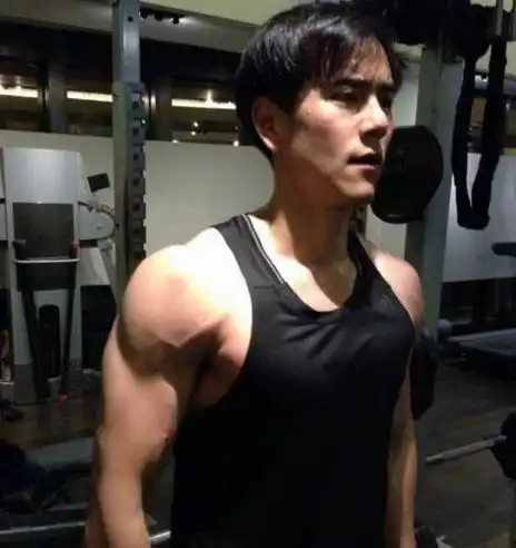 一个"丑鼻子"毁一张脸?6位男星告诉你,硬件不完美该帅还是帅