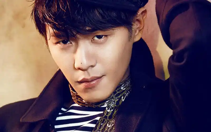 内地男演员张若昀高清桌面壁纸高清大图预览1920x1200_大陆明星下载