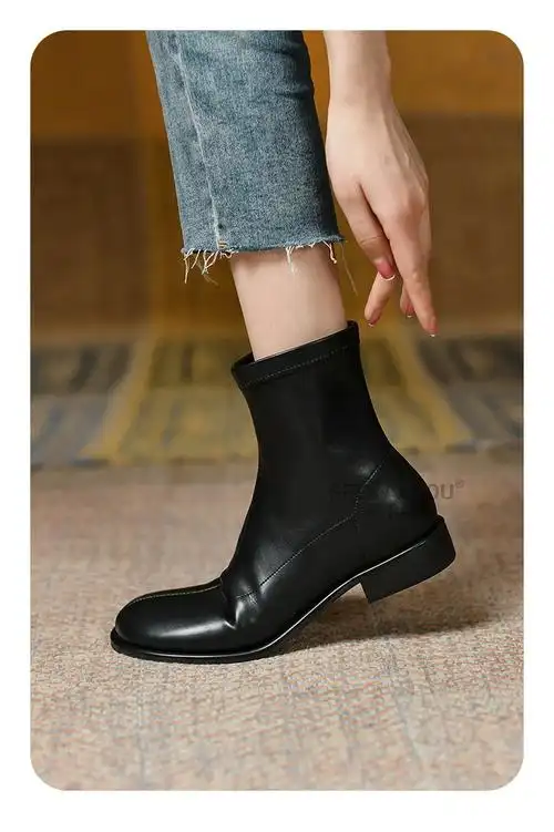 seekaloou品牌平底靴子女2021新款秋冬季真皮加绒短靴女杏色软皮瘦瘦