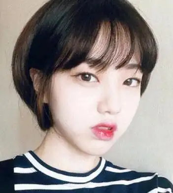 女学生小清爽短发发型图片 示范清爽短发如何扎