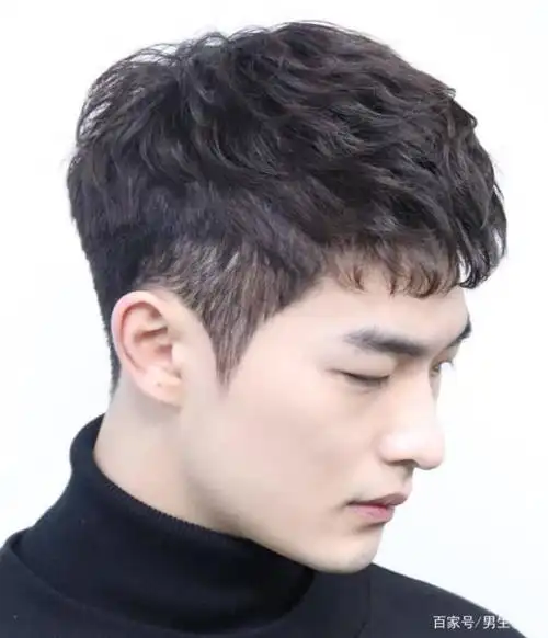 男生烫什么发型好看