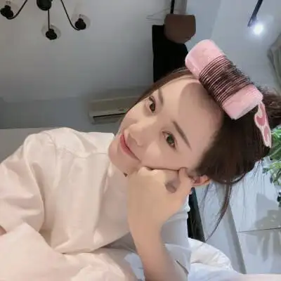 丸子头高冷女头