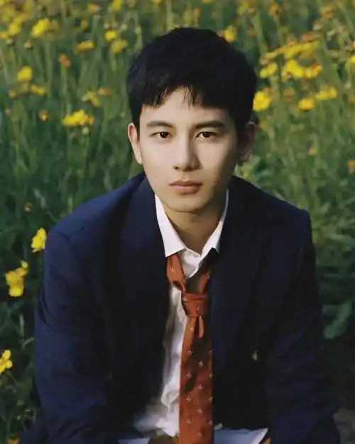 胡先煦郝富申谈过?董璇再婚被搅黄?魏晨绝世好男人是人设?王骁被骂?