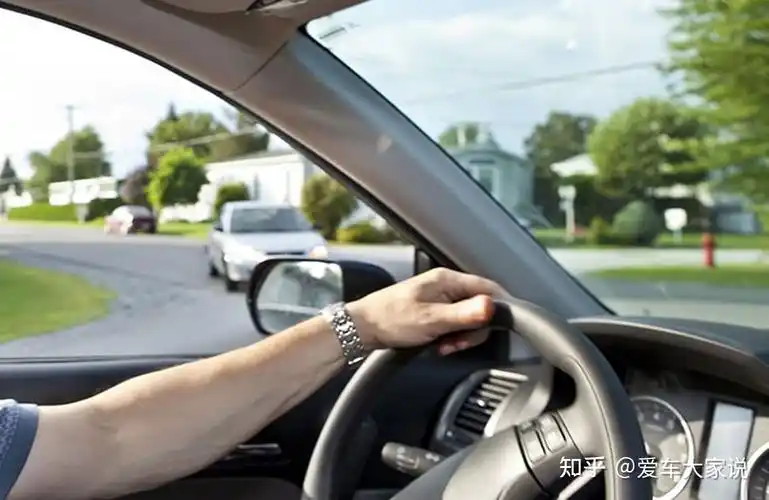 怎么能看出一个人开车水平高低? - 知乎