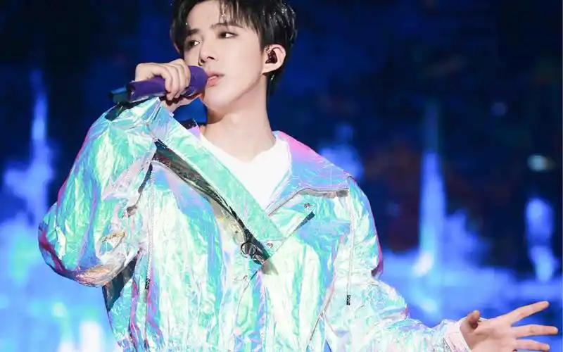 【刘宇宁演唱会】《如约》唠嗑(20191130大连体育中心体育馆演唱会)