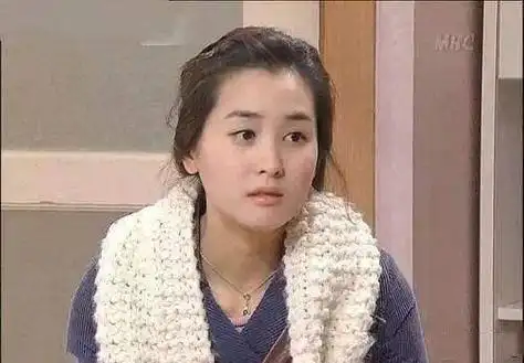 10年前因钱甩掉李易峰,"初代韩偶女王"李多海如今会后悔吗?