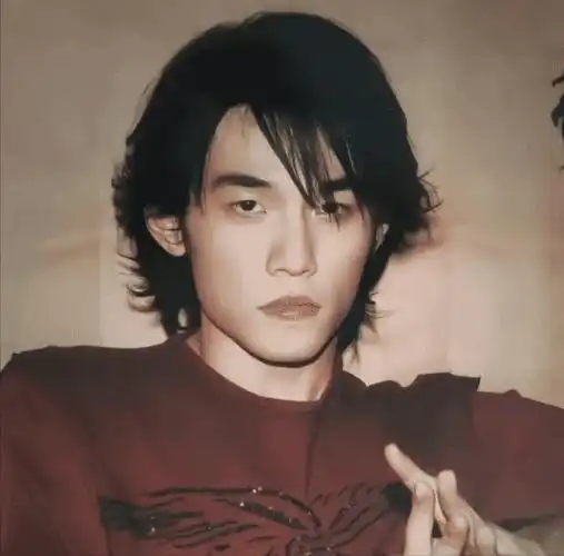 周杰伦的音乐在日本是什么水平?虽然不肯相信,但的确是"三流"