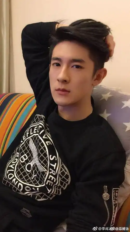 季肖冰_演员_作品_个人资料_简历_生日_经历_留言 - 酷乐米