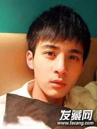 阳光男孩夏季清爽发型 寸头短发也很潮(6)