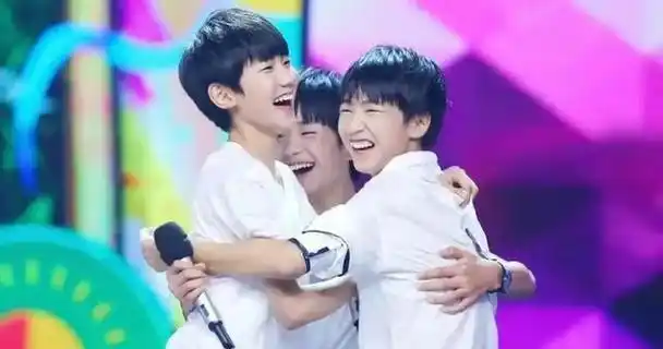 这一次,tfboys三人的"江湖地位"一览无遗,有人悄悄"掉队"了