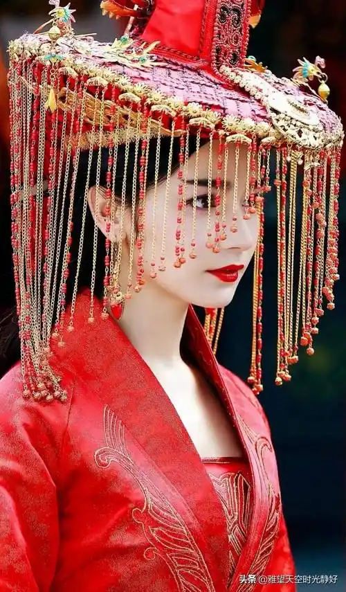 凤冠霞帔,十里红妆～影视剧女明星唯美古装嫁衣最新最全大盘点_整理