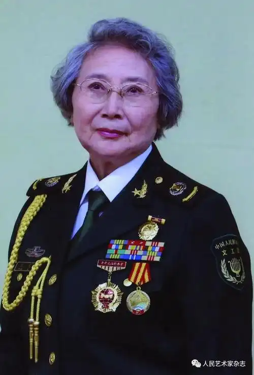 袁霞|莫道桑榆晚,为霞尚满天