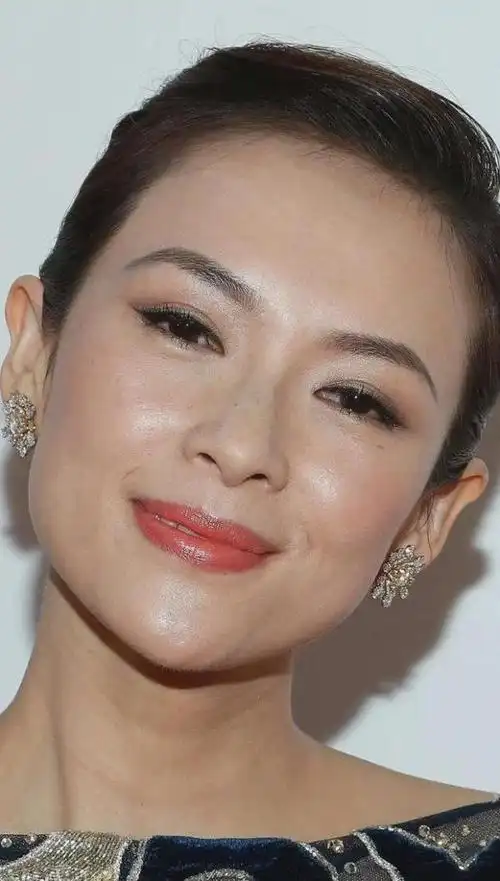 章子怡素颜健身照曝光,像老太太,突然理解汪峰,男人都喜欢年轻