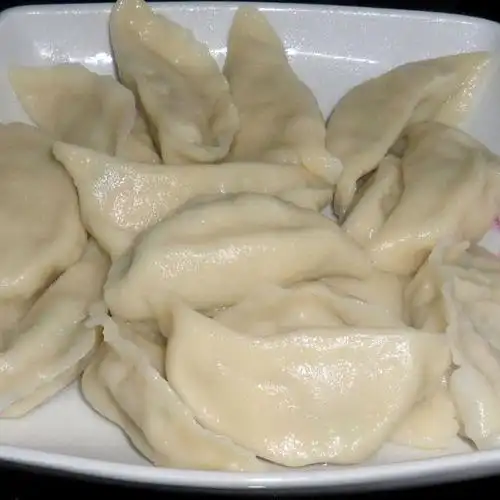 space 来北方生活几年,我总算是学会了擀饺子皮,以前在老家都是买现成