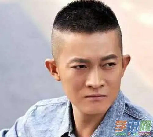 男士帅气锅盖头发型图片