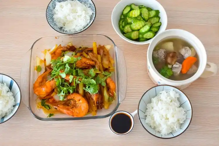 1家3口9天午饭天天都被孩子夸简单又营养吃得很舒服