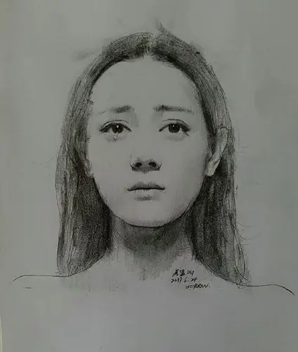 再来一组迪丽热巴素描画像欣赏