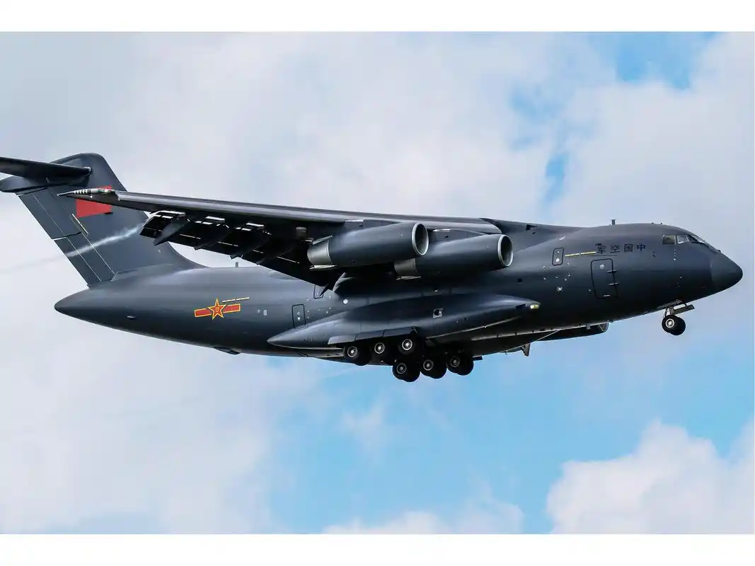 雷达贴在预警机上革命性设计或用于运20下代预警机呼之欲出