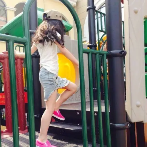 匿名用户1级 2014-12-06 回答 快乐酷宝里的扮演者:彭悦先