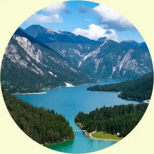 微信头像:山青水秀,碧海蓝天,如诗如画,美丽的大自然_网易订阅