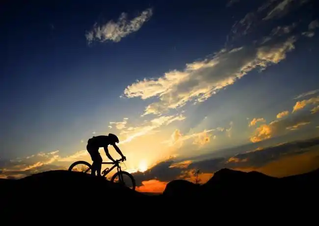 如何骑行才能达到最佳减肥效果 附正确骑行姿势