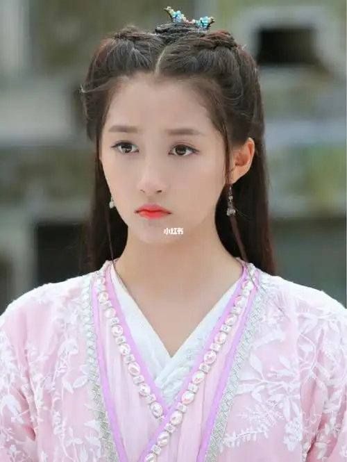 关晓彤古装造型