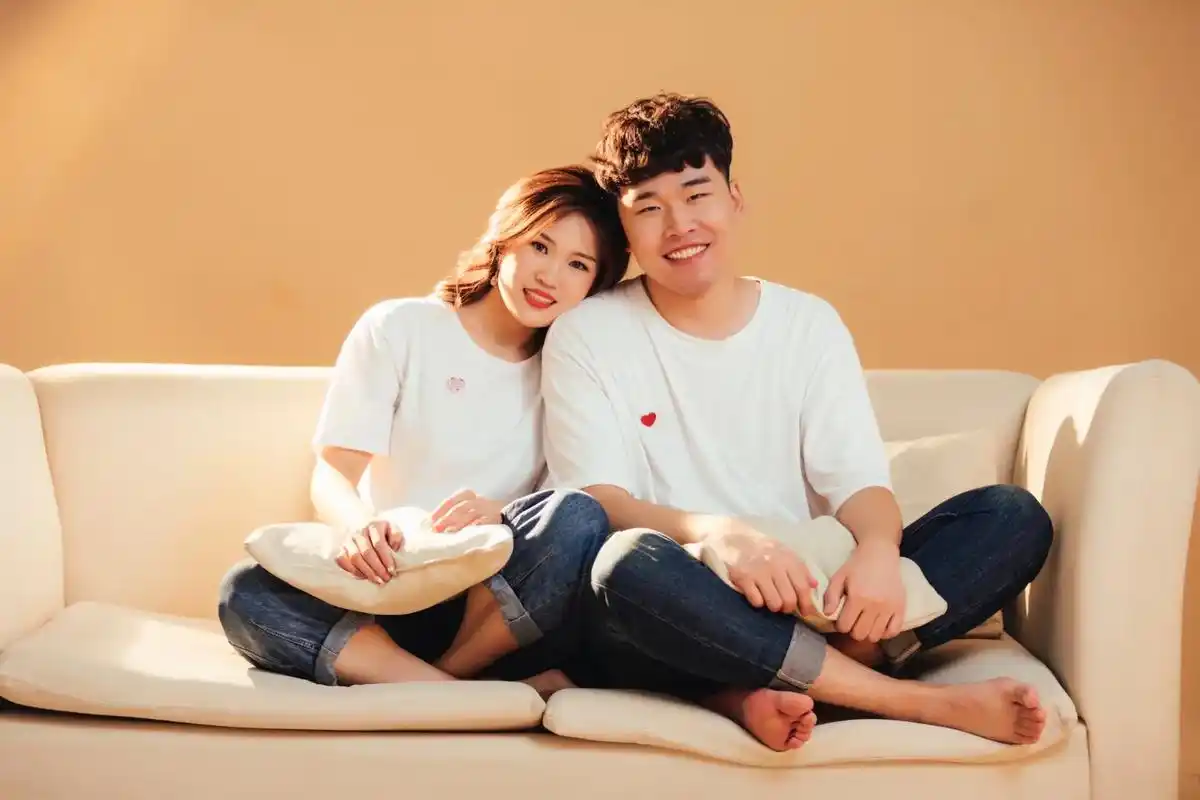 最喜欢的一组照片#情侣 #希望我们越来越好 - 抖音