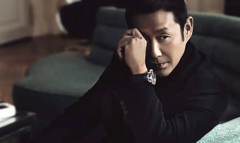 不炒作,不卖丑,个个以身作则,这8位优秀演员堪称"清流"_王劲松_陈道明