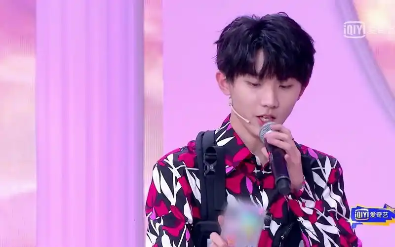 【马嘉祺/时代少年团】来听听神仙弟弟清唱的《月牙湾》!