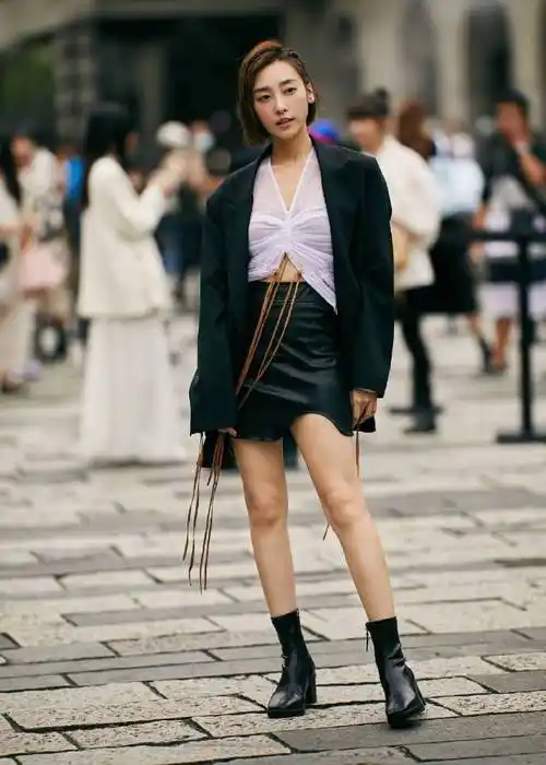 时尚穿搭#2021春夏台北时装周#街拍#适合日常的穿搭参考