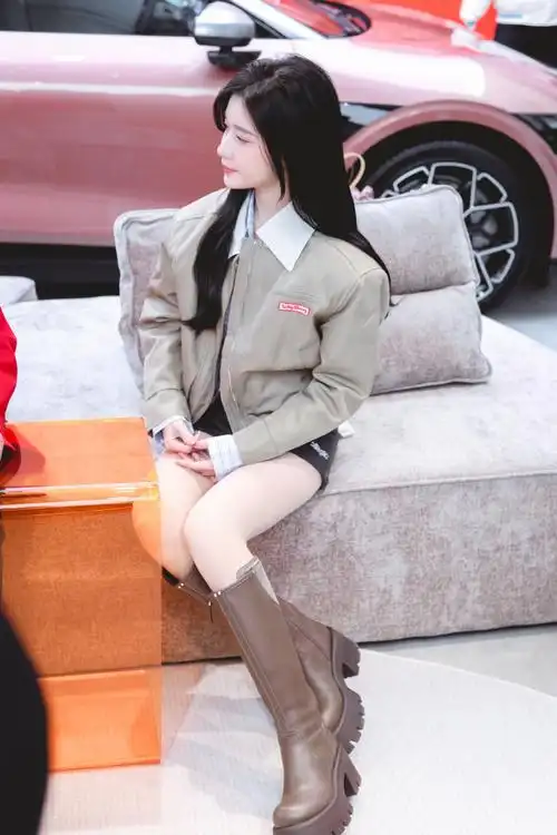 陈意涵estelle##粉丝杭州西湖偶遇陈意涵