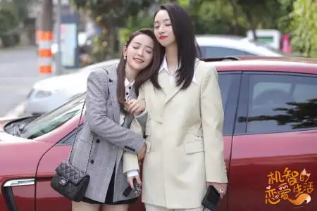 《机智的恋爱生活》:被四个霸道总裁环绕的李浅,太烦恼了