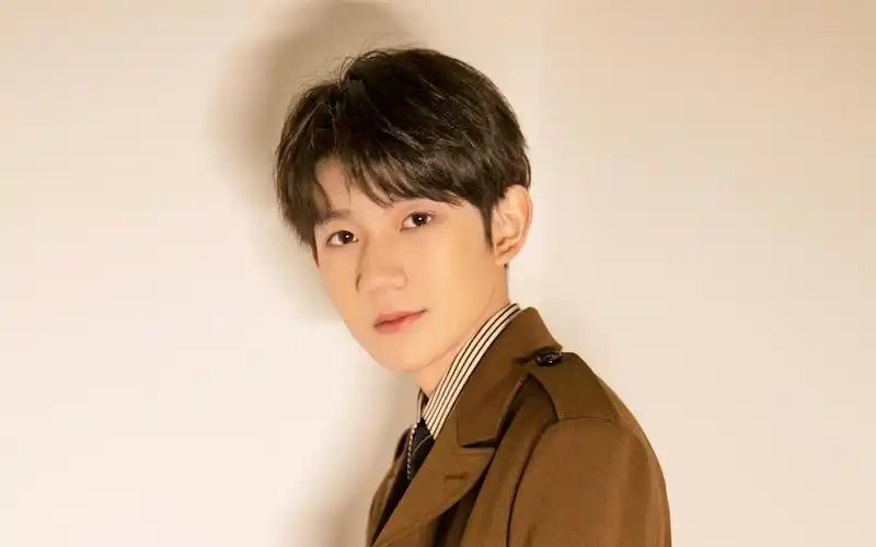 王源帅气图片桌面壁纸高清大图预览1920x1200_大陆明星下载_美桌网