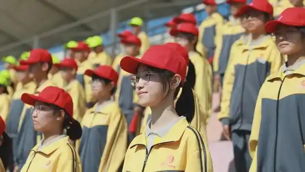 张家口一中主题升旗仪式 | 学标引航 放飞梦想|名校|朗朗|第一中学