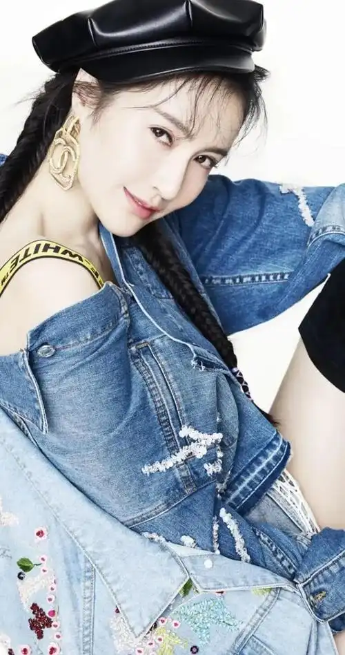 山东美女明星孙晶晶性感迷人美得让人心醉