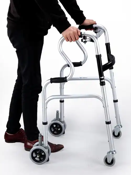 老人拐杖助行老年辅助行走器带轮带坐可学步助行器器械