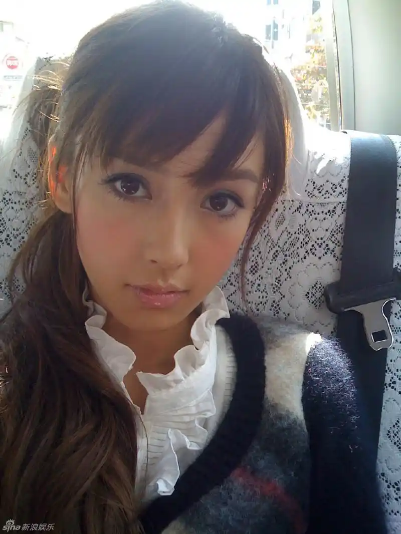 组图:无美颜的年代!baby旧照曝光青涩可爱_高清图集_新浪网