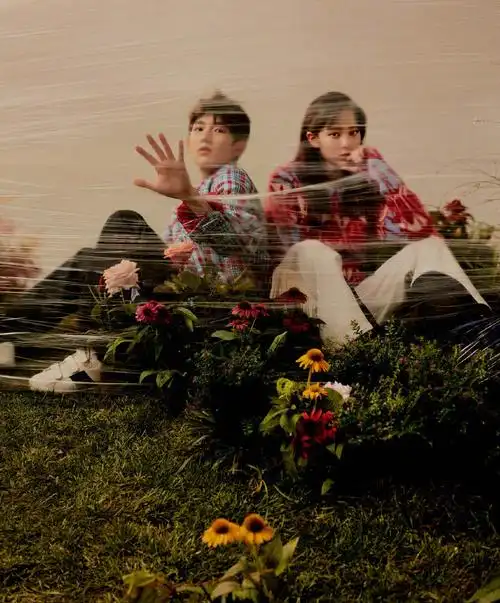 王源欧阳娜娜封面合体1080x1920分辨率查看