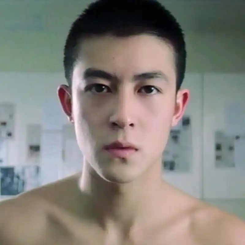 陈冠希 寸头 我的建议是!别乱剪寸头