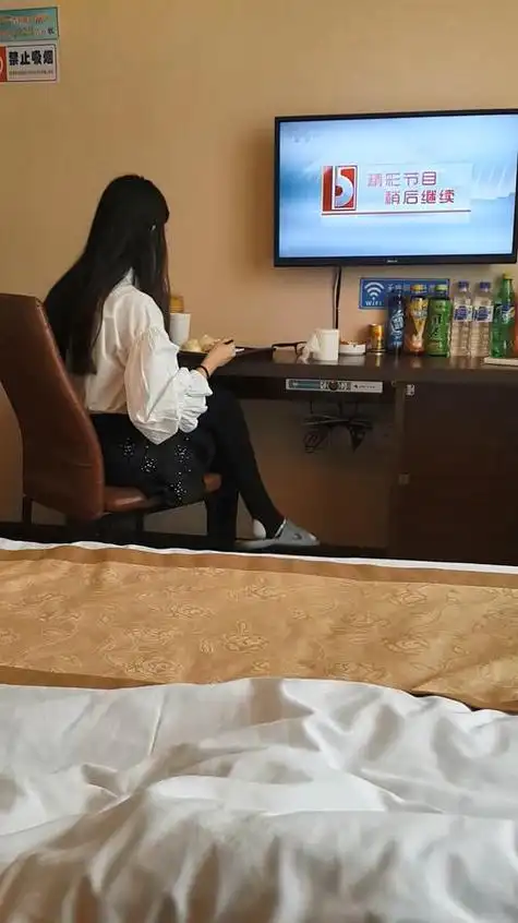 都必须在一个星期内将入住人员的资料交到当地派出所现在的酒店宾馆