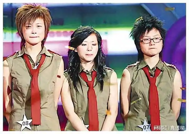 7位超女现状李宇春成时尚标杆何洁单亲带娃张靓颖劫后重生