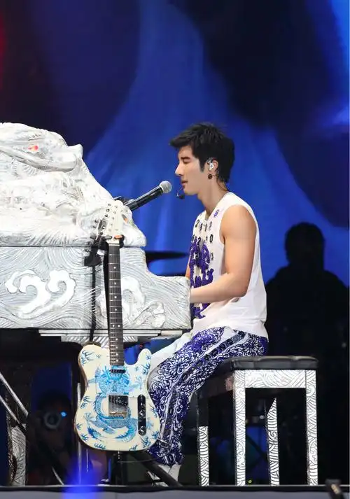 王力宏"龙的传人2060巡回演唱会"-中山站