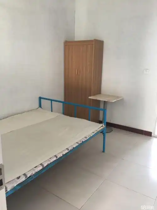 还乡店东区 1室1厅1卫