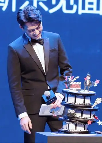 主题:靳东1222生日快乐哦[26]收藏该贴已收藏