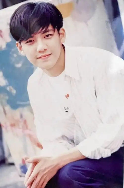 惊艳了一个时代的男明星#感受一下小哇年轻时候的颜值,满满的教元