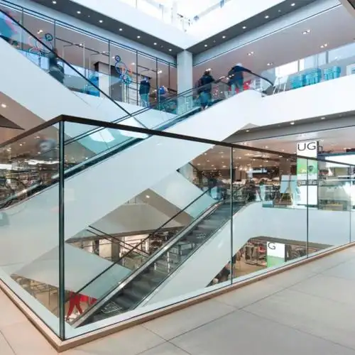 用于阳台的阳极氧化底座无框玻璃栏杆