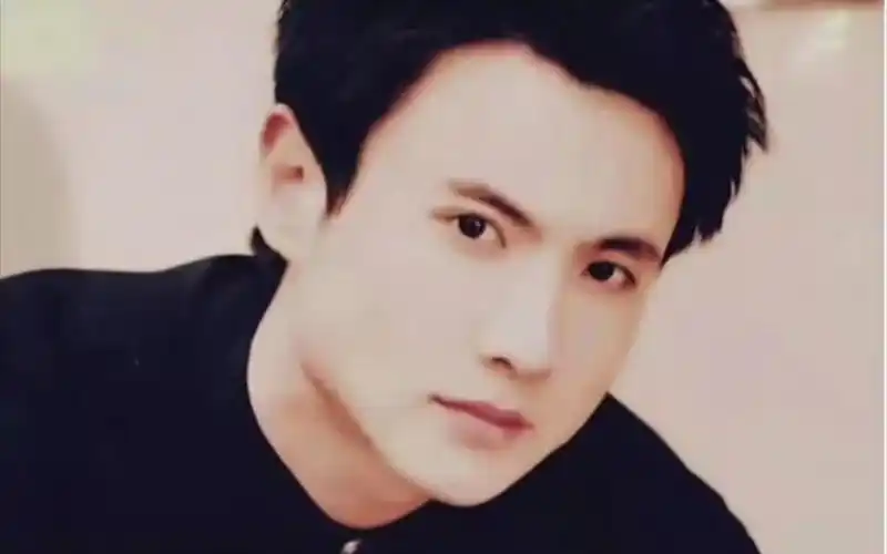 【沈腾】-公开处刑的军艺校草!