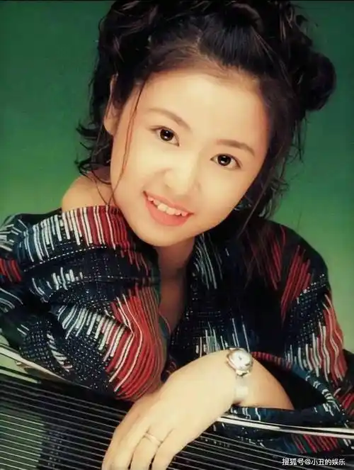 她年轻时候没人要当看到林心如20岁的照片这谁能敢追