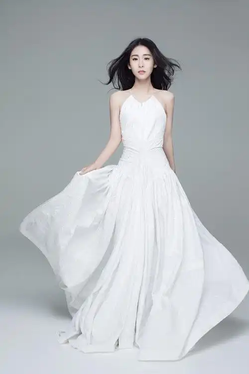 张碧晨献声《烈火如歌》 人物主题曲《听雪》首发上线