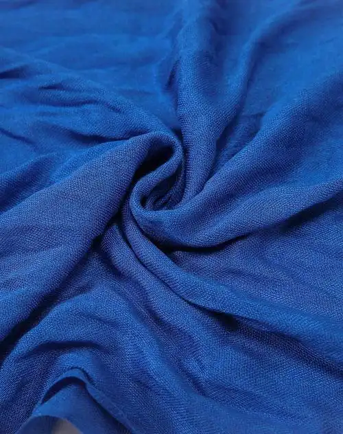 宝蓝色文艺范纯色围巾